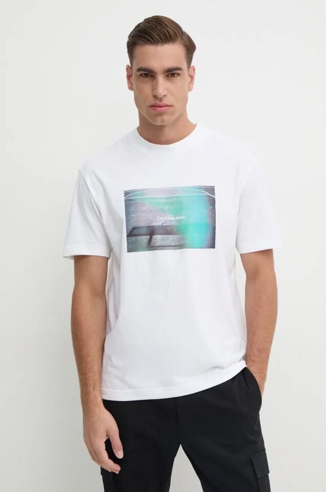 Calvin Klein Relaxed Graphic Print T-Shirt